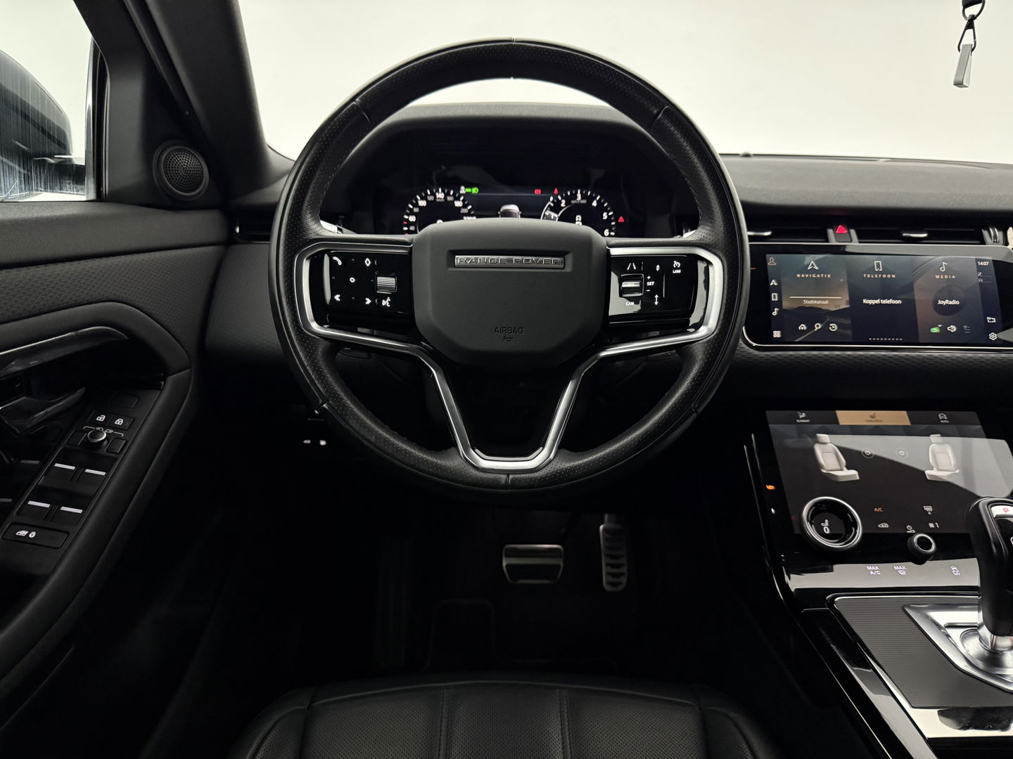 Land Rover Range Rover Evoque 1.5 p300e AWD 309PK R-Dynamic S | 360° | Virtual | Carplay | Adaptive Cruise | Trekh. | Leder | Dodehoek