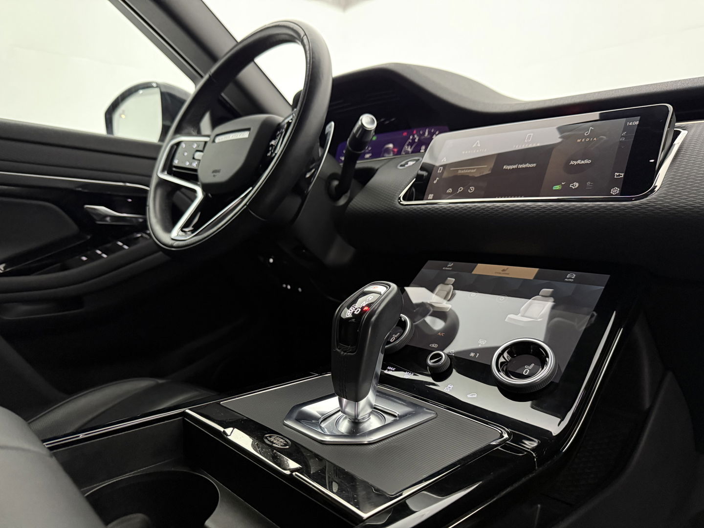 Land Rover Range Rover Evoque 1.5 p300e AWD 309PK R-Dynamic S | 360° | Virtual | Carplay | Adaptive Cruise | Trekh. | Leder | Dodehoek