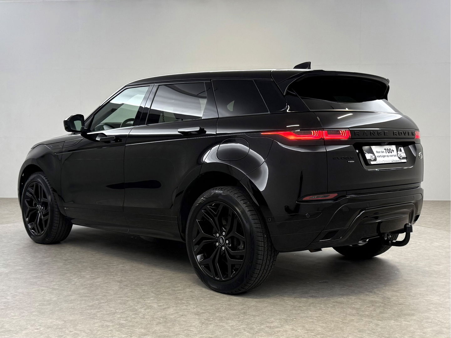 Land Rover Range Rover Evoque 1.5 p300e AWD 309PK R-Dynamic S | 360° | Virtual | Carplay | Adaptive Cruise | Trekh. | Leder | Dodehoek