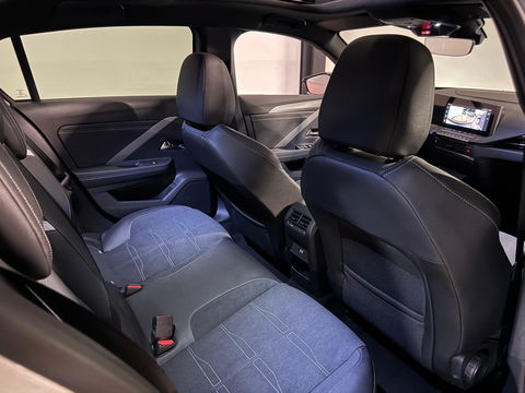 Opel Astra 1.2 Turbo GS 360' HEAD-UP KEYLESS PANO VOL'