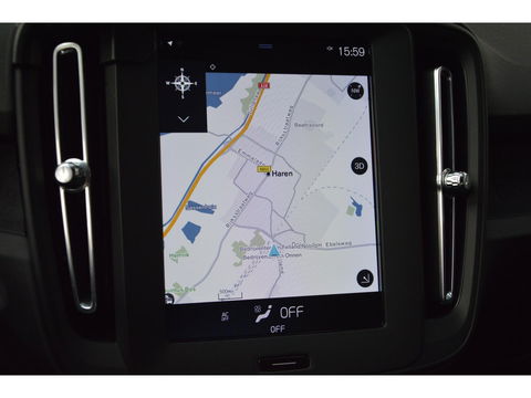 Volvo XC40 T2 Momentum | Camera | Apple CarPlay | Cruise Control | Bluetooth |