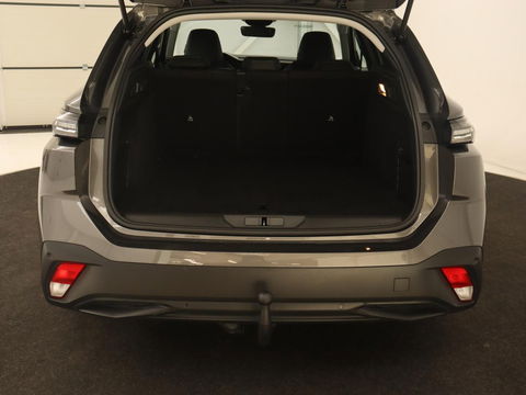 Peugeot 308 1.6 PHEV Active Pack Business | Stoelverwarming | Half leder | Trekhaak | Navigatie | Full LED | Carplay | Sportstoelen | Digital Cockpit | Plug In