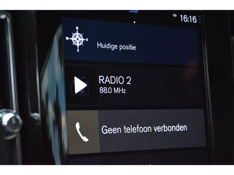 Volvo XC40 T5 Hybride Ultimate Dark | 360° Camera | Stoel + Stuur verwarmd | Panoramadak | Adaptive Cruise | Harman\Kardon |