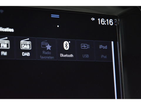 Volvo XC40 T5 Hybride Ultimate Dark | 360° Camera | Stoel + Stuur verwarmd | Panoramadak | Adaptive Cruise | Harman\Kardon |