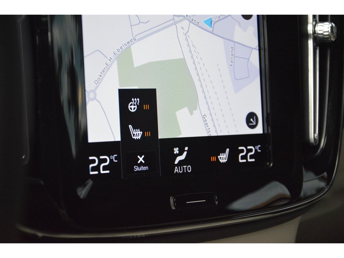 Volvo XC40 T5 Hybride Ultimate Dark | 360° Camera | Stoel + Stuur verwarmd | Panoramadak | Adaptive Cruise | Harman\Kardon |
