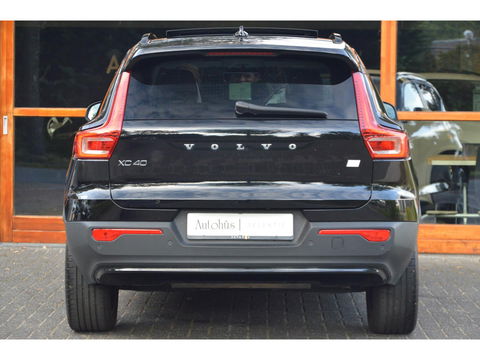 Volvo XC40 T5 Hybride Ultimate Dark | 360° Camera | Stoel + Stuur verwarmd | Panoramadak | Adaptive Cruise | Harman\Kardon |