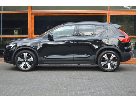 Volvo XC40 T5 Hybride Ultimate Dark | 360° Camera | Stoel + Stuur verwarmd | Panoramadak | Adaptive Cruise | Harman\Kardon |