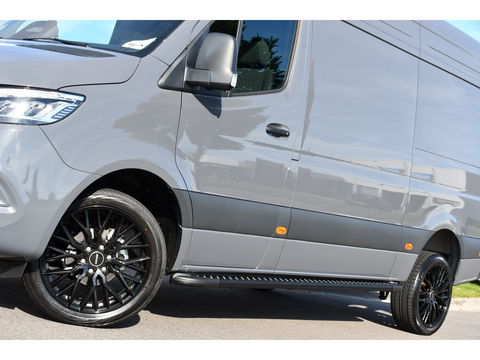 Mercedes-Benz Sprinter 317 1.9 CDI L2 PB Edition Cruise, Camera, Carplay, 10,5'' Mbux, LED, Automaat, multimedia, Uniek!