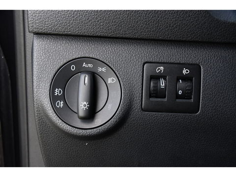Volkswagen Caddy 2.0 TDI L1H1 Exclusive Edition Adaptieve Cruise, Carplay, LED, Clima, Stoelverwarming, Sensoren, Trkehaak, Uniek!