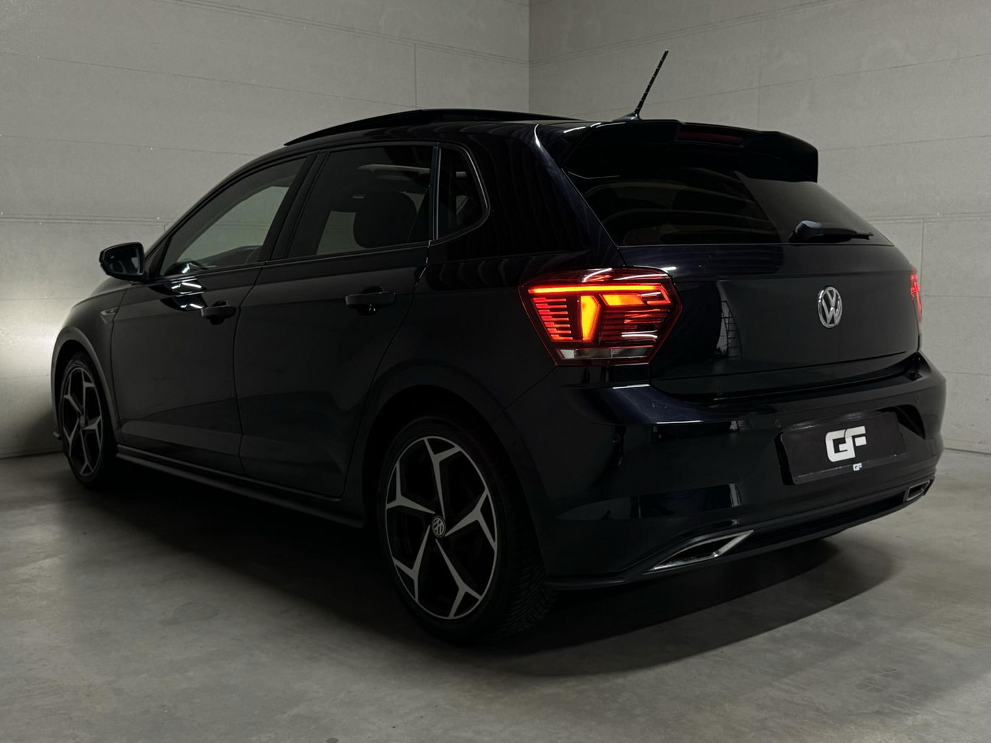 Volkswagen Polo 1.0 TSI 2x R-Line Pano Virtual DSG Beats NAP