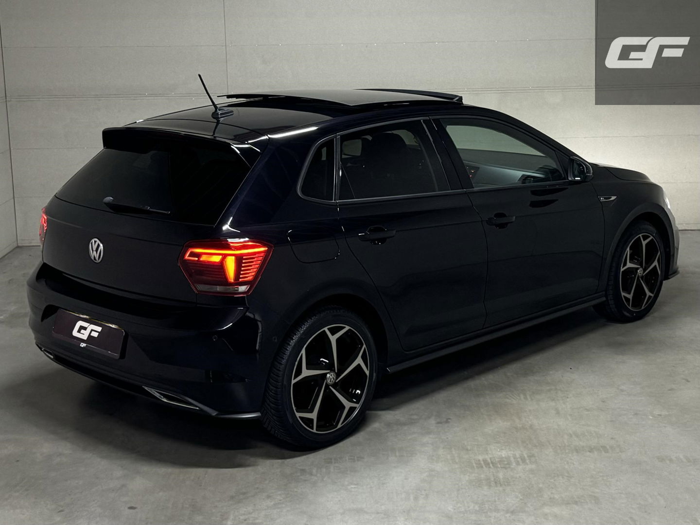 Volkswagen Polo 1.0 TSI 2x R-Line Pano Virtual DSG Beats NAP