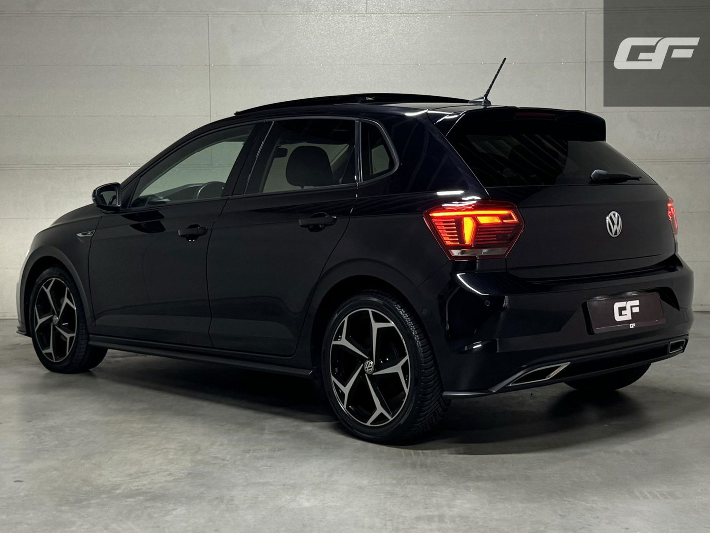 Volkswagen Polo 1.0 TSI 2x R-Line Pano Virtual DSG Beats NAP