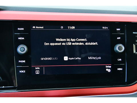 Volkswagen Polo 2.0 TSI GTI Pano Virtual Beats Led
