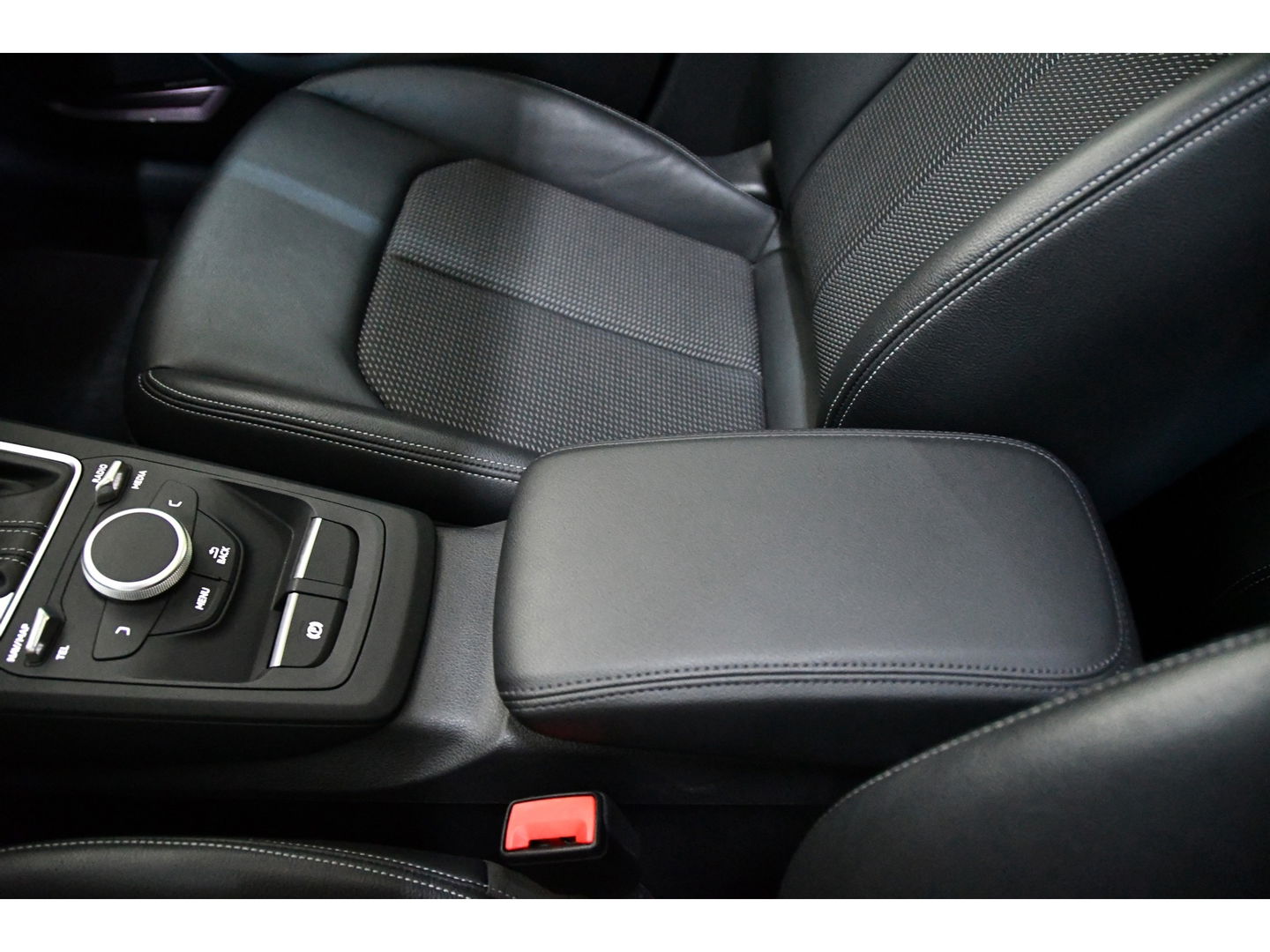 Audi Q2 2.0 TFSI quattro S Line panorama automaat