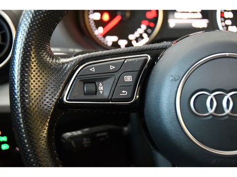 Audi Q2 2.0 TFSI quattro S Line panorama automaat