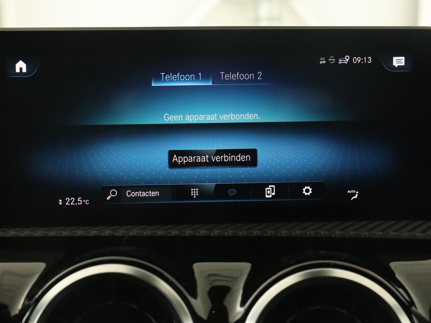 Mercedes-Benz A-Klasse 180 Business Solution | Carplay | Camera | Adaptive cruise | Automaat | Navigatie | Lane asssist | LED | Stoelverwarming