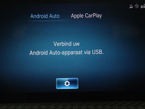 Mercedes-Benz A-Klasse 180 Business Solution | Carplay | Camera | Adaptive cruise | Automaat | Navigatie | Lane asssist | LED | Stoelverwarming