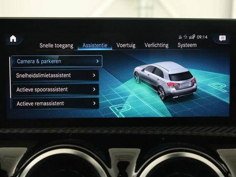 Mercedes-Benz A-Klasse 180 Business Solution | Carplay | Camera | Adaptive cruise | Automaat | Navigatie | Lane asssist | LED | Stoelverwarming
