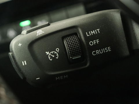 Peugeot 508 1.6 HYbrid GT | Trekhaak | Stoelverwarming | 360 Camera | Adaptive cruise | Carplay | Keyless | Leder/Alcantara | Navigatie | Full LED | PHEV | Plug In