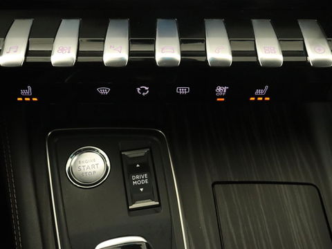 Peugeot 508 1.6 HYbrid GT | Trekhaak | Stoelverwarming | 360 Camera | Adaptive cruise | Carplay | Keyless | Leder/Alcantara | Navigatie | Full LED | PHEV | Plug In