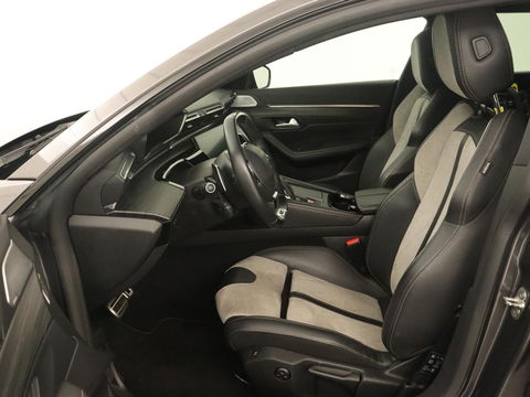 Peugeot 508 1.6 HYbrid GT | Trekhaak | Stoelverwarming | 360 Camera | Adaptive cruise | Carplay | Keyless | Leder/Alcantara | Navigatie | Full LED | PHEV | Plug In