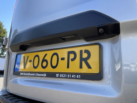 Ford Transit Custom 280 2.0 TDCI 105pk L1H1 Trend / vaste prijs rijklaar € 14.950 ex btw / lease vanaf € 311 / airco / cruise / imperial / achteruit rijcamera / trekhaak 2400 kg / ex schilders bus