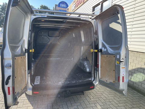 Ford Transit Custom 280 2.0 TDCI 105pk L1H1 Trend / vaste prijs rijklaar € 14.950 ex btw / lease vanaf € 311 / airco / cruise / imperial / achteruit rijcamera / trekhaak 2400 kg / ex schilders bus