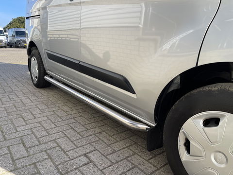 Ford Transit Custom 280 2.0 TDCI 105pk L1H1 Trend / vaste prijs rijklaar € 14.950 ex btw / lease vanaf € 311 / airco / cruise / imperial / achteruit rijcamera / trekhaak 2400 kg / ex schilders bus