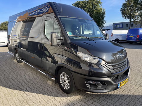 Iveco Daily 35S21H 3.0L Himatic automaat 410 L4H2 / vaste prijs rijklaar € 32.950 ex btw / lease vanaf € 538 / euro 6 diesel / bpm vrij / airco / cruise / camera / laadruimte 475 cm lang !