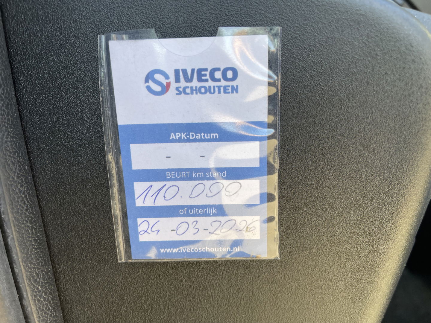 Iveco Daily 35S21H 3.0L Himatic automaat 410 L4H2 / vaste prijs rijklaar € 32.950 ex btw / lease vanaf € 538 / euro 6 diesel / bpm vrij / airco / cruise / camera / laadruimte 475 cm lang !