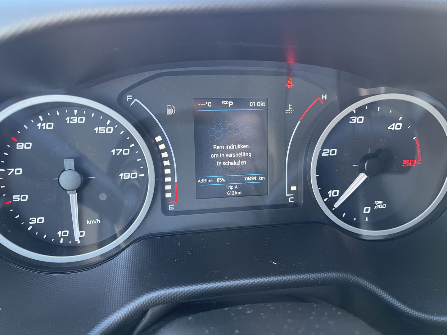Iveco Daily 35S21H 3.0L Himatic automaat 410 L4H2 / vaste prijs rijklaar € 32.950 ex btw / lease vanaf € 538 / euro 6 diesel / bpm vrij / airco / cruise / camera / laadruimte 475 cm lang !