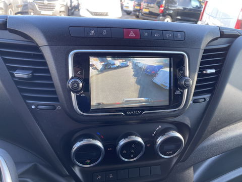 Iveco Daily 35S21H 3.0L Himatic automaat 410 L4H2 / vaste prijs rijklaar € 32.950 ex btw / lease vanaf € 538 / euro 6 diesel / bpm vrij / airco / cruise / camera / laadruimte 475 cm lang !