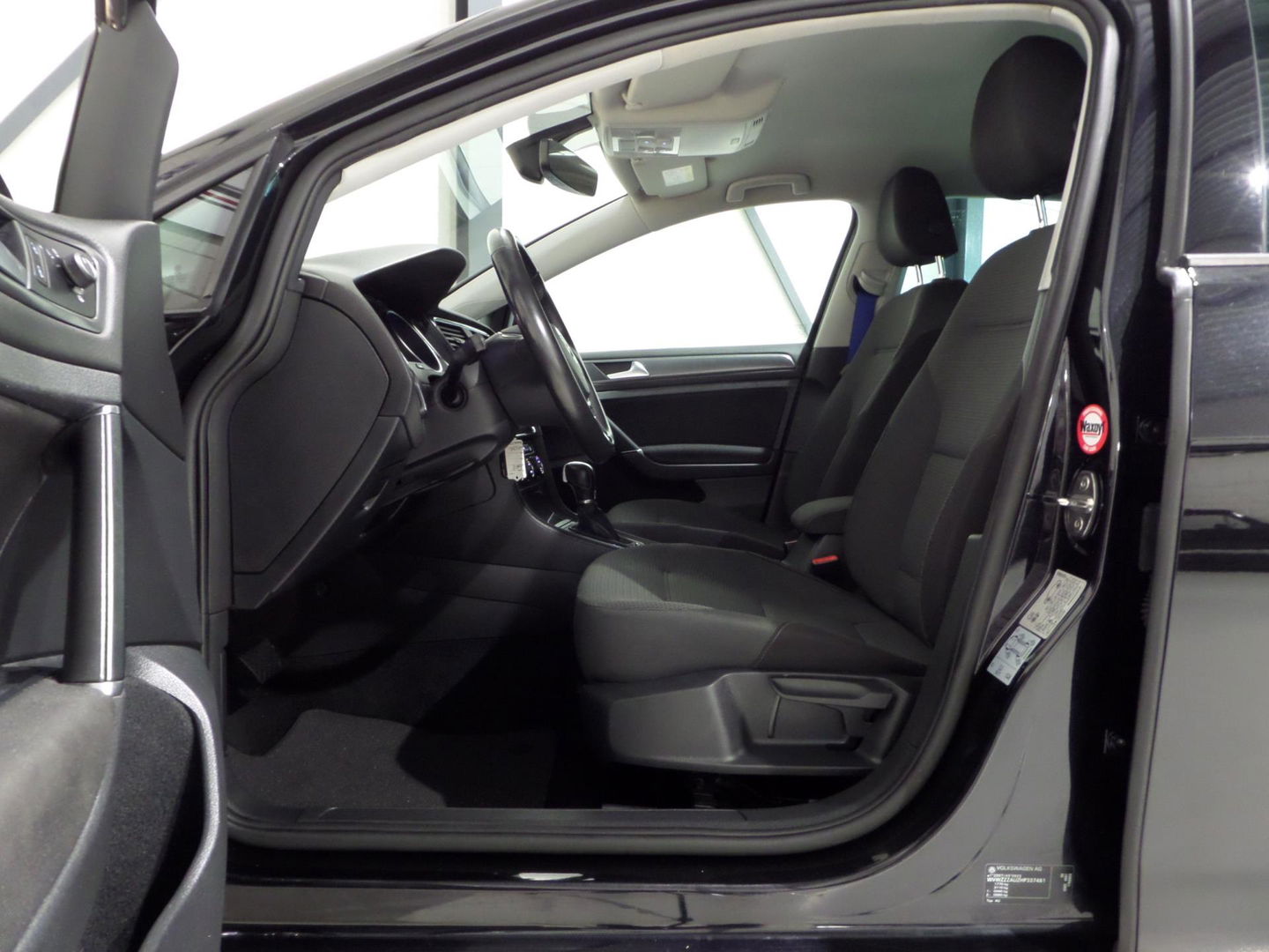 Volkswagen Golf 1.0 TSI DSG Comfortline "Origineel NL!" Automaat! Apple-Carplay Navigatie Adaptive-cruise DAB+ Pakeersensoren