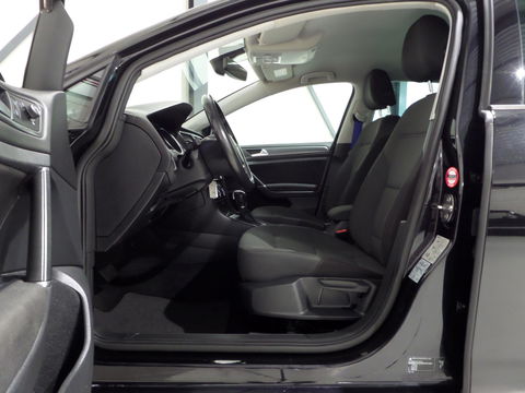 Volkswagen Golf 1.0 TSI DSG Comfortline "Origineel NL!" Automaat! Apple-Carplay Navigatie Adaptive-cruise DAB+ Pakeersensoren