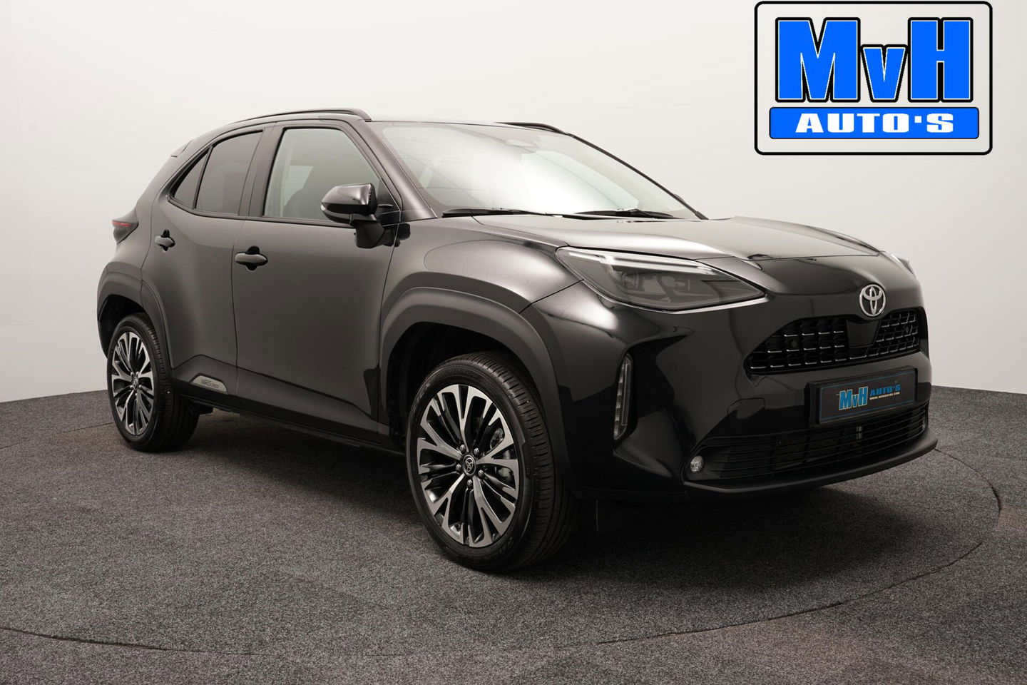 Toyota Yaris Cross 1.5 Hybrid 130 Executive|LUXE!|STUUR/STOELVERWARMING