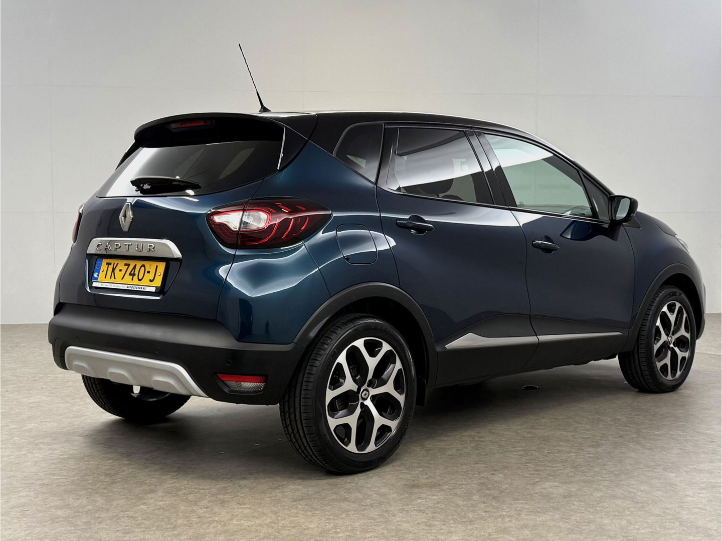 Renault Captur 0.9 TCe Intens | LED | Clima | Cruise | Navigatie | Carplay
