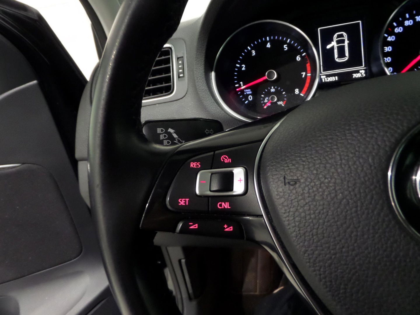 Volkswagen Polo 1.2 TSI Highline "Origineel NL!" 1e eigenaar! Bluetooth Parkeersensoren Cruise-control Climatronic 17"Velgen
