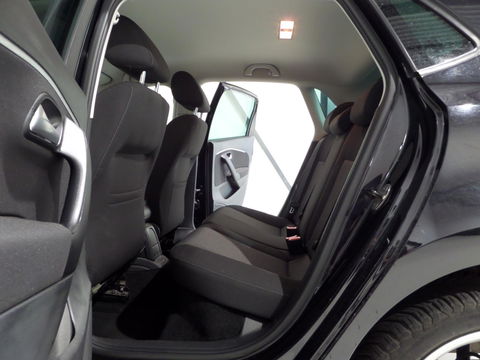 Volkswagen Polo 1.2 TSI Highline "Origineel NL!" 1e eigenaar! Bluetooth Parkeersensoren Cruise-control Climatronic 17"Velgen