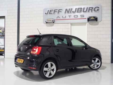 Volkswagen Polo 1.2 TSI Highline "Origineel NL!" 1e eigenaar! Bluetooth Parkeersensoren Cruise-control Climatronic 17"Velgen