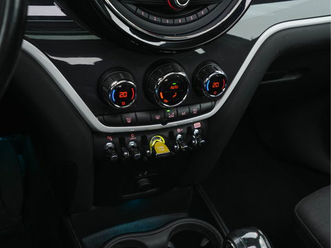 MINI Countryman 2.0 Cooper S E ALL4 Chili Plug-In (INCL-BTW) Aut. *PANO | LEATHER-FABRIC | FULL-LED | SPORT-SEATS | KEYLESS | NAVI-FULLMAP | ECC | AMBIENT-LIGHT | PDC | CRUISE | 18''ALU*