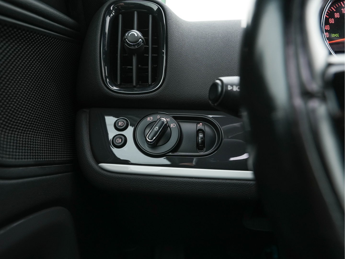 MINI Countryman 2.0 Cooper S E ALL4 Chili Plug-In (INCL-BTW) Aut. *PANO | LEATHER-FABRIC | FULL-LED | SPORT-SEATS | KEYLESS | NAVI-FULLMAP | ECC | AMBIENT-LIGHT | PDC | CRUISE | 18''ALU*