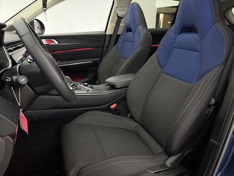 Lynk Co 01 1.5 | Pano | Virtual | 360° | Sfeerver. | Memory | LED | Carplay
