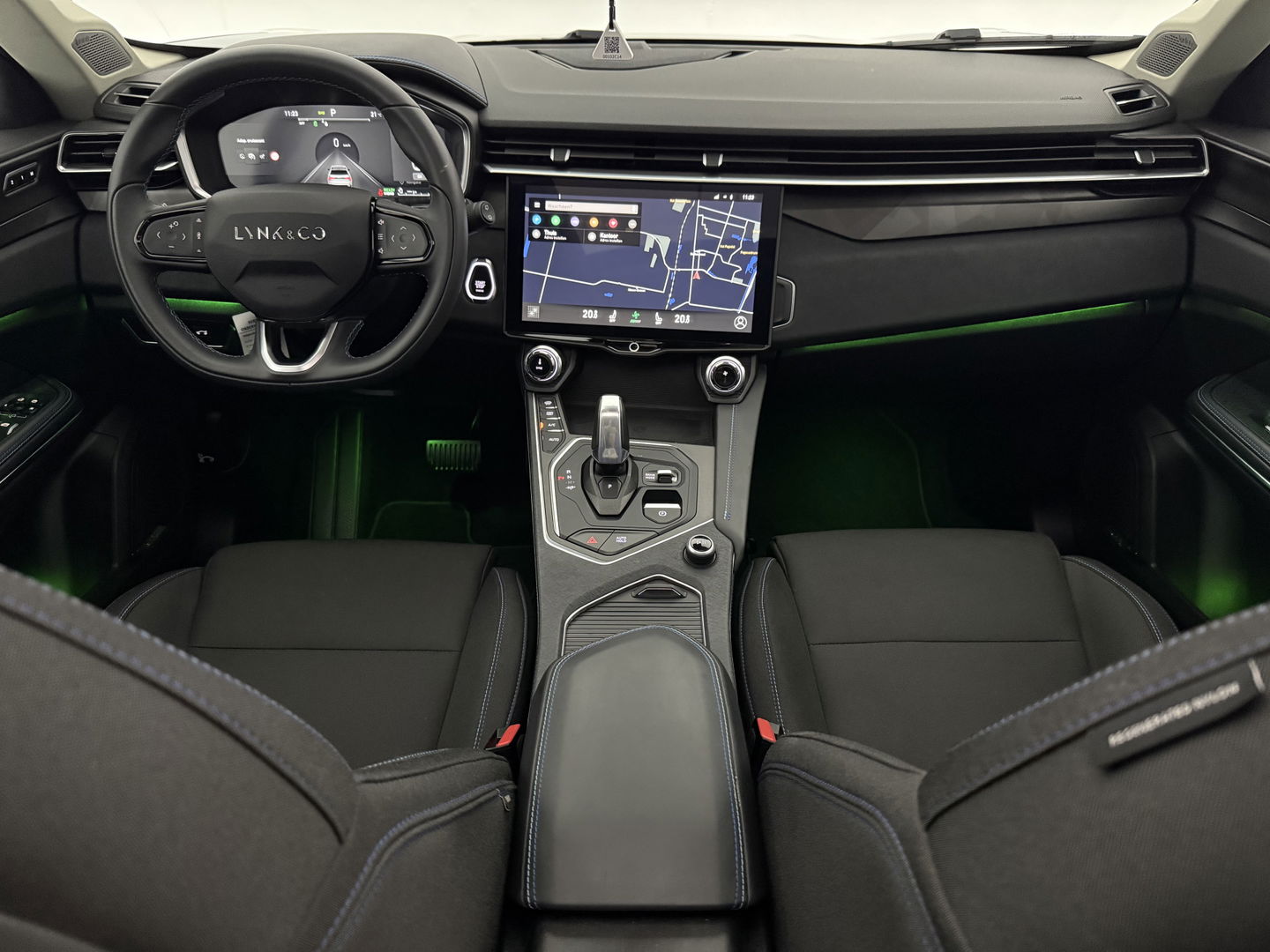Lynk Co 01 1.5 | Pano | Virtual | 360° | Sfeerver. | Memory | LED | Carplay
