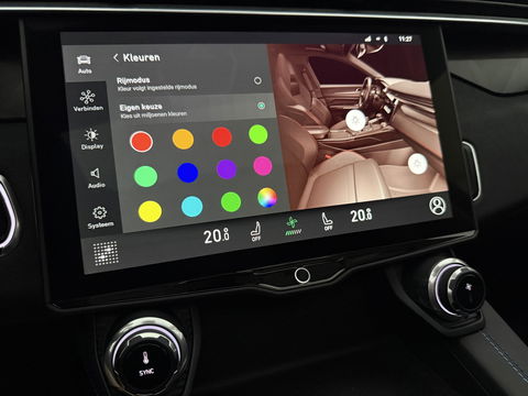Lynk Co 01 1.5 | Pano | Virtual | 360° | Sfeerver. | Memory | LED | Carplay