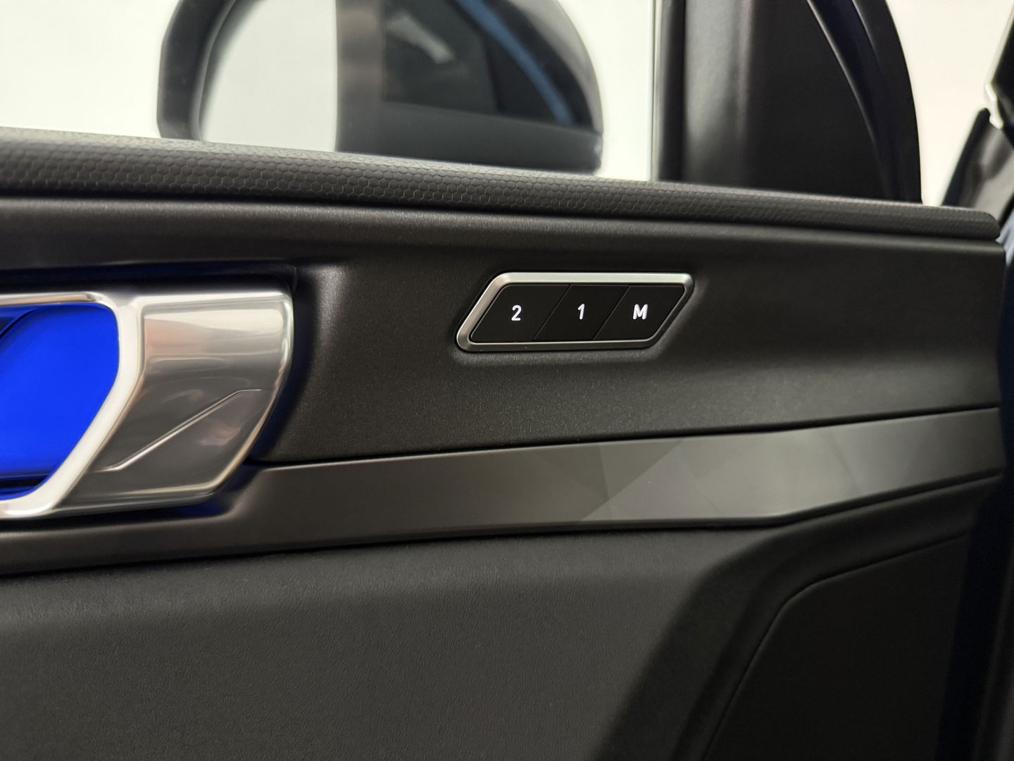 Lynk Co 01 1.5 | Pano | Virtual | 360° | Sfeerver. | Memory | LED | Carplay