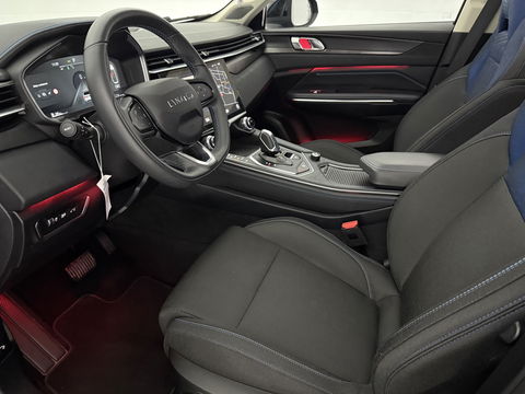 Lynk Co 01 1.5 | Pano | Virtual | 360° | Sfeerver. | Memory | LED | Carplay