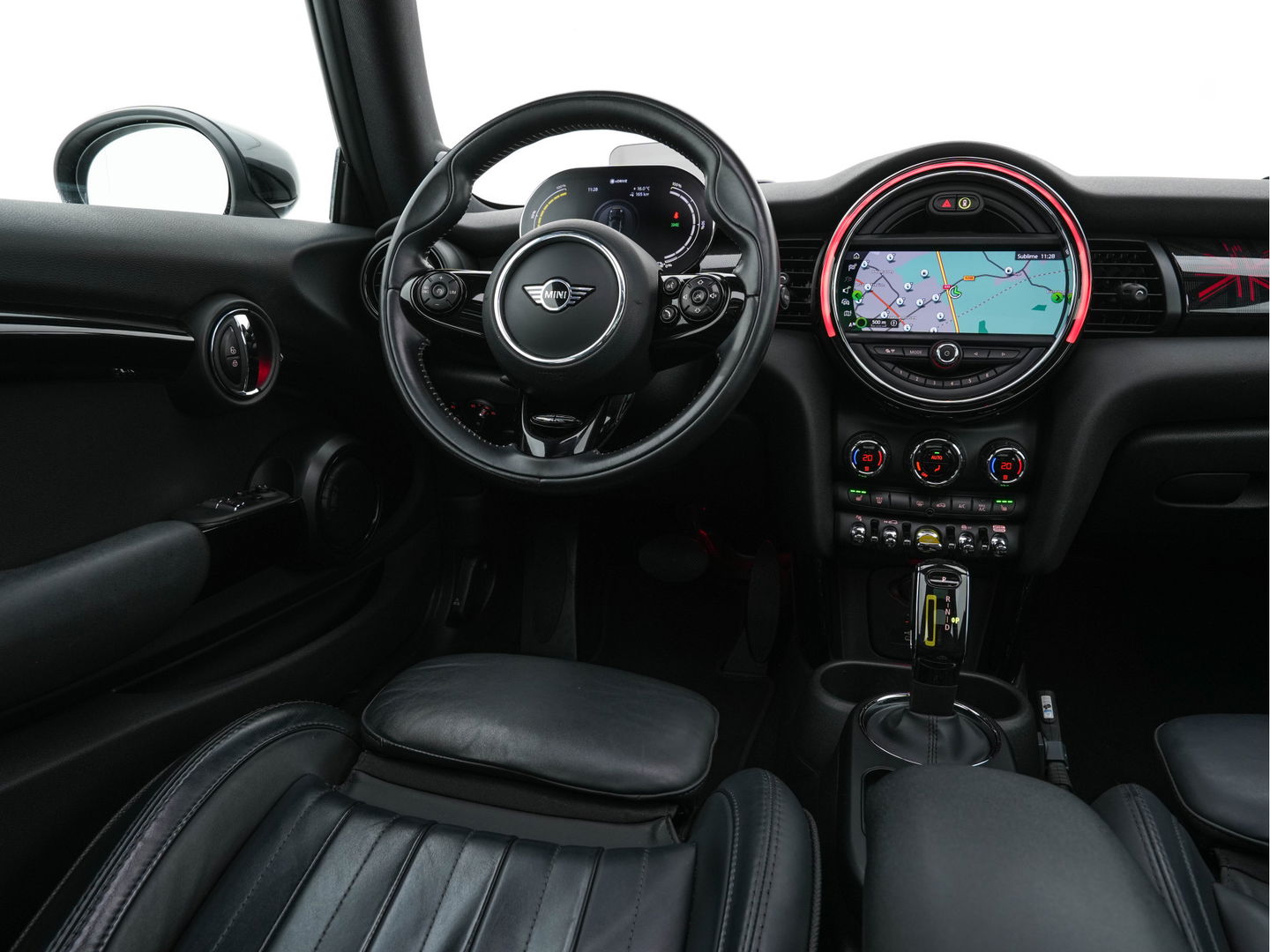 MINI Mini Electric Yours 33 kWh [ 3-Fase ] {SOH-100%} (INCL-BTW) Aut. *PANO | LUXURY-LEATHER | HARMAN/KARDON-AUDIO | MATRIX-LED | KEYLESS | CAMERA | NAVI-FULLMAP | DIGI-COCKPIT | DAB | HEAD-UP | HEATED-SPORTSEATS | AMBIENT-LIGHT | CCS-FASTLOADER