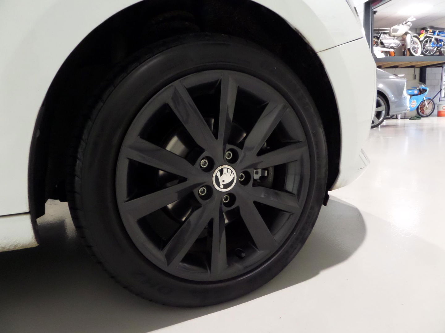 Škoda Fabia 1.2 TSI Style Trekhaak Bluetooth Parkeersensoren Airco Cruise-control DAB+, van 2e eigenaar in zeer nette staat !