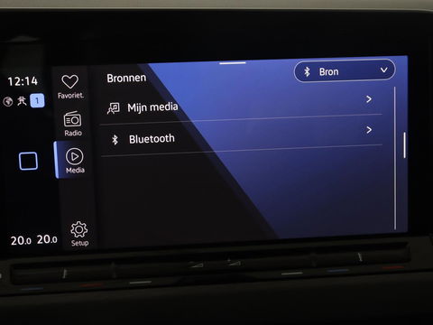 Volkswagen Golf 1.5 eTSI Style | Carplay | Navigatie | Adaptive cruise | Massage | Sfeerverlichting | Parkeerhulp | Memory | Virtual Cockpit