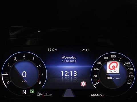 Volkswagen Golf 1.5 eTSI Style | Carplay | Navigatie | Adaptive cruise | Massage | Sfeerverlichting | Parkeerhulp | Memory | Virtual Cockpit
